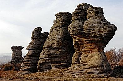 《Striden》抢先体验 辐射变异题材多人射击